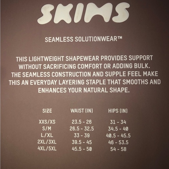 SKIMS sculpting bodysuit - Picture 3 of 4